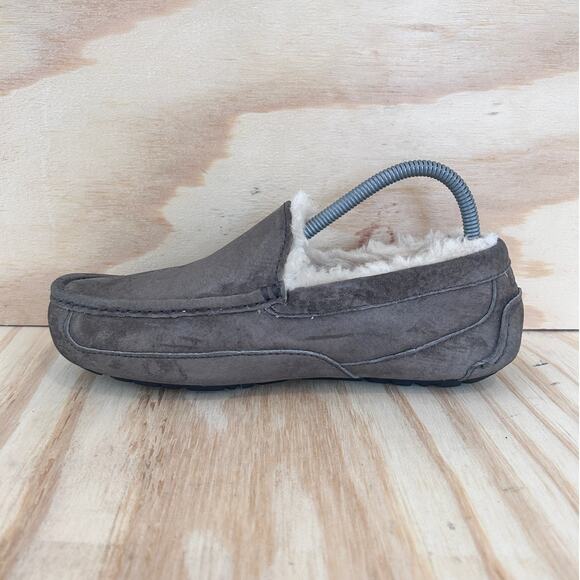 UGG Australia - Thurston Ascot - Moccasin Slipper - Gray - Men\'s - 7 - S/N 5775 main image 8
